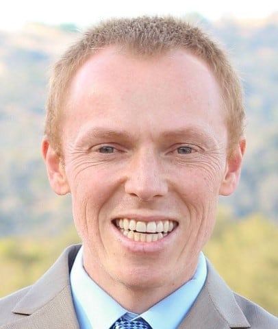 Headshot of Scott Newhouse, CFP®