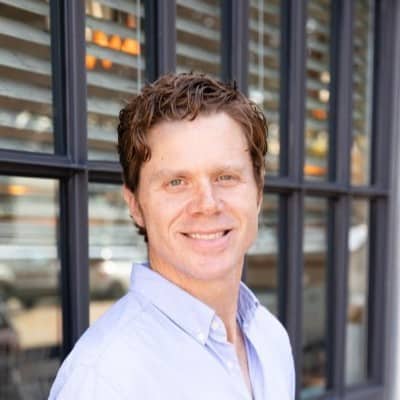 Headshot of Scott Frank, CFA, CFP®