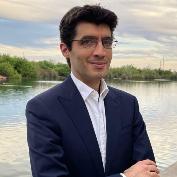 Headshot of Paulo Lopes, CFP®, JD