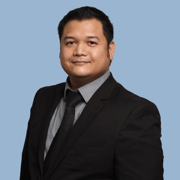 Headshot of Tu Nguyen, CFP®, EA