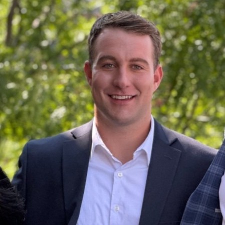 Headshot of Dominic Rosso, CFP®