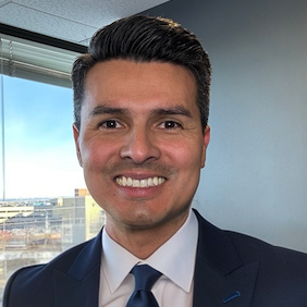 Headshot of Nestor Vargas, CFP®, CEPA