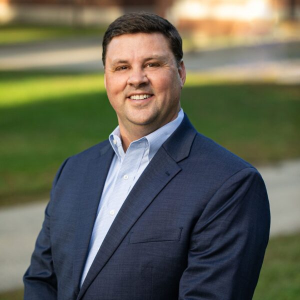 Headshot of Thomas Harnish, AIF®