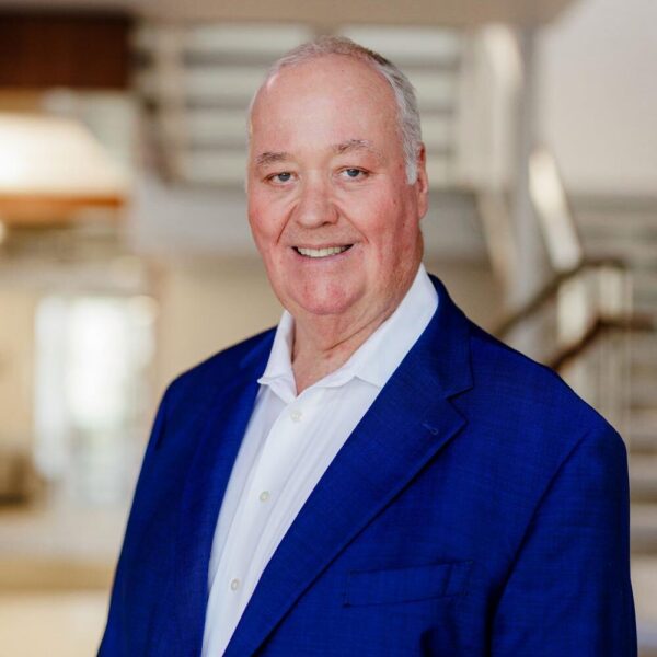 Headshot of Bradley C. Barnes, CFP®, CKA®