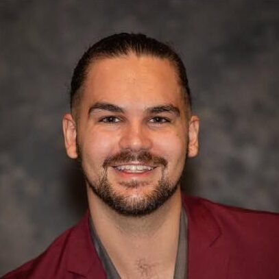 Headshot of Hunter Hays