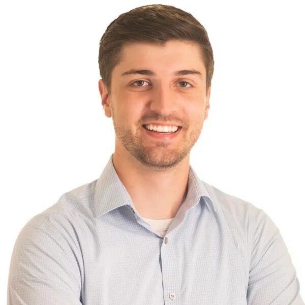 Headshot of Erik Barker, CFP®