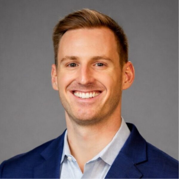 Headshot of Connor Knox, CFP®