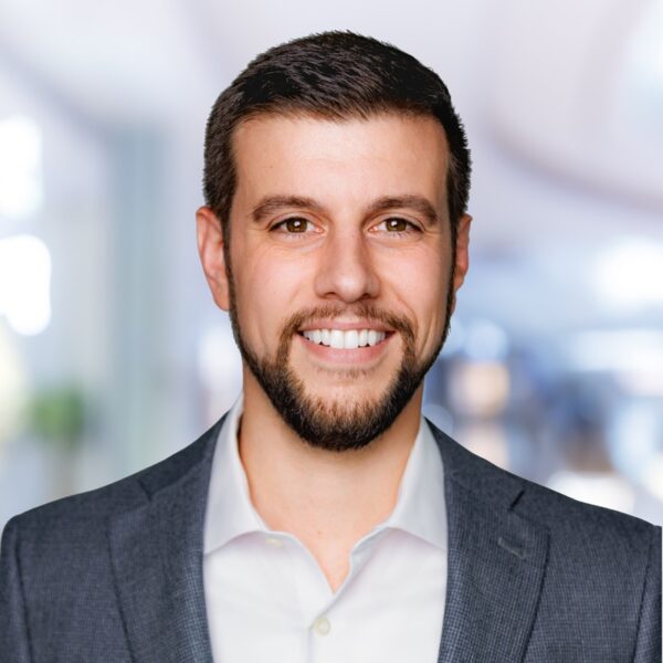 Headshot of David Mathias, CFP®, MSBA, RICP®