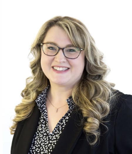 Headshot of Jennifer Smith