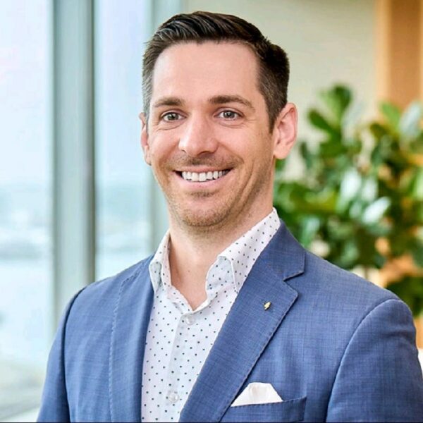 Headshot of Sean Hummel, CFP®